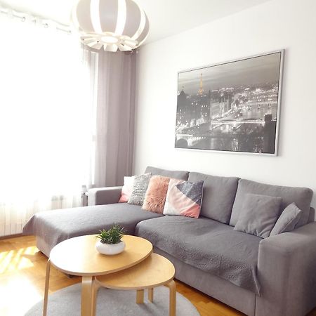 Well-Equipped Apartment With Free Parking زغرب المظهر الخارجي الصورة